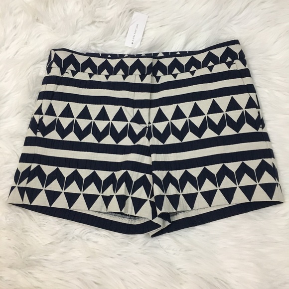 Ann Taylor Pants - Ann Taylor Aztec print shorts sz 2 NWT